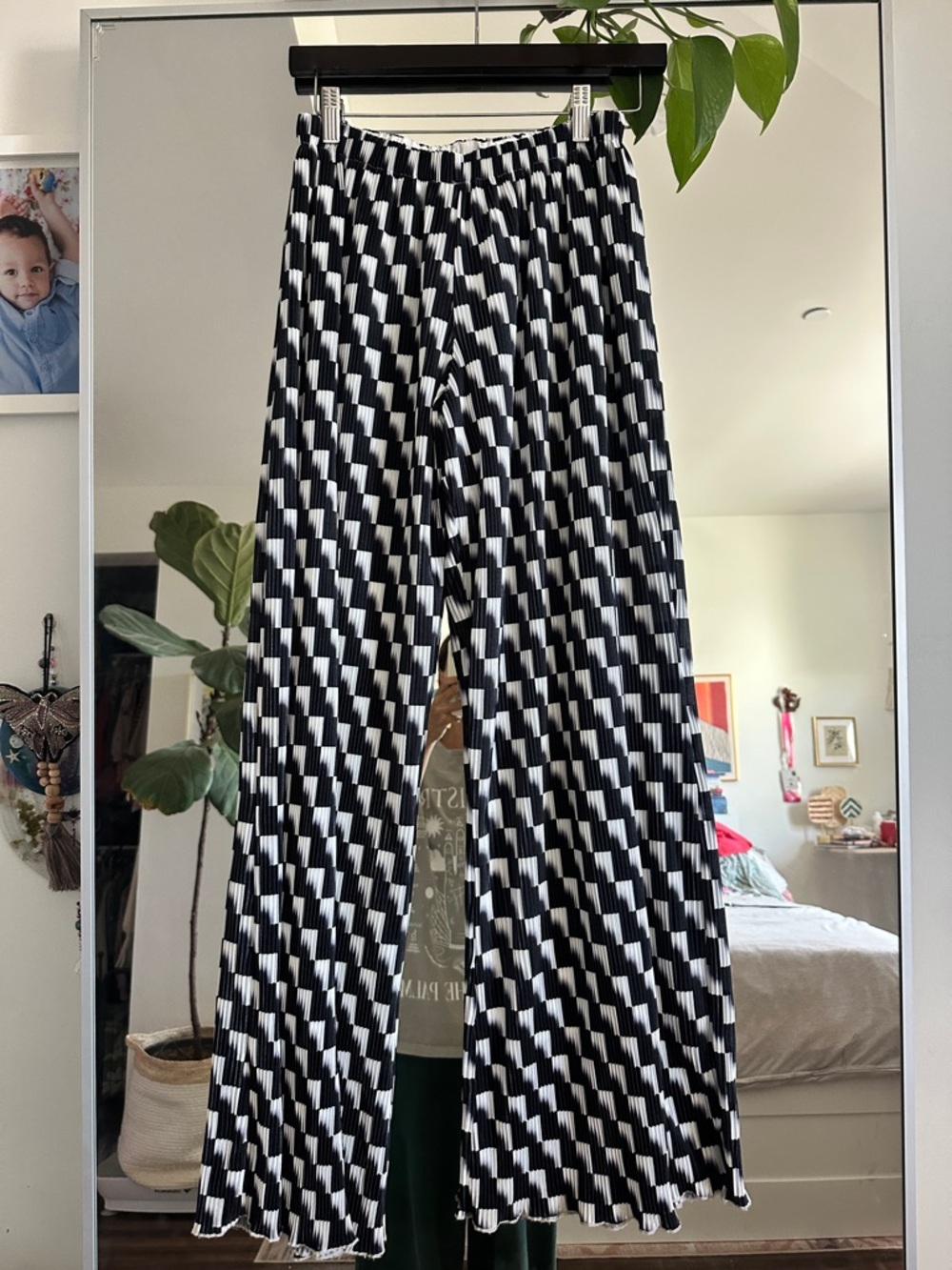 LUCCA wide leg Pleated Pant XS